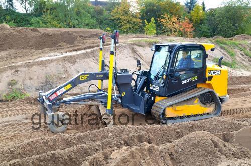 JCB 320T opinión y ficha técnica